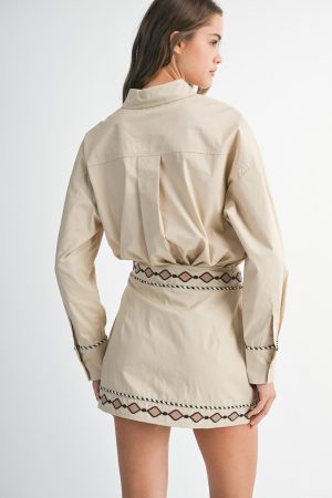 JENNY EMBROIDERED MINI SKIRT